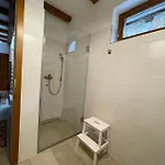 Kis-duna Vendeghaz 4*