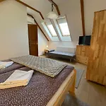 Gasthof Kis-duna Vendeghaz Dunabogdány