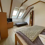 Gasthof Kis-duna Vendeghaz