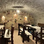 Kis-duna Vendeghaz Gasthof 4*