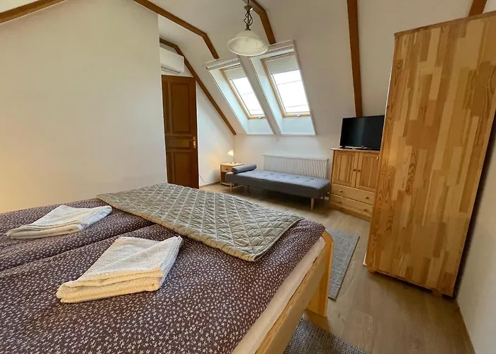 Pensionat Kis-duna Vendeghaz Dunabogdány