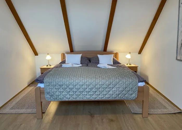 Kis-duna Vendeghaz 4* Dunabogdány