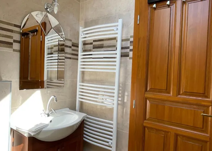 Kis-duna Vendeghaz 4* Dunabogdány