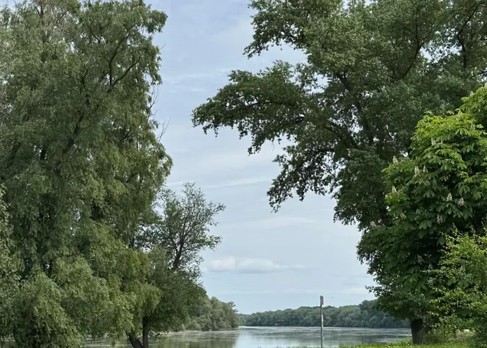 Kis-duna Vendeghaz Pensionat Dunabogdány